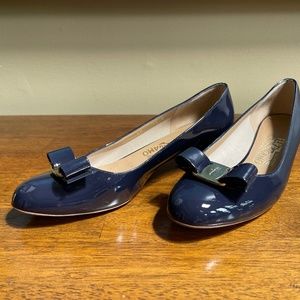 Salvatore Ferragamo Vara 2" heels